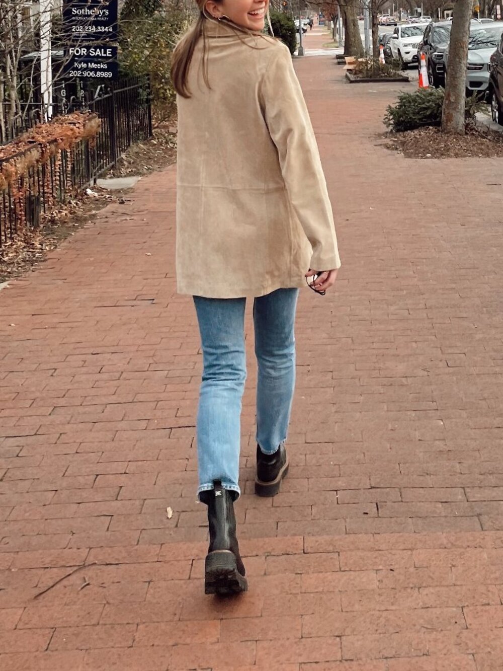 Weekday Case High Rise Slim Staight Leg Jeans